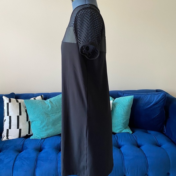 Fabletics Athletic Dress - Picture 4 of 4